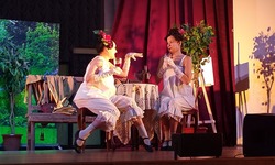 Лиманцы побывали на спектакле Астраханского драматического театра